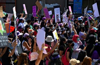 Thousands march in El Salvador to demand abortion rights