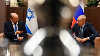 Israeli leader holds multiple calls on Ukraine cease-fire with Zelensky and Putin