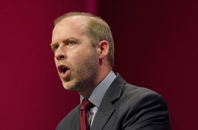 Russian oligarchs still have ‘get out of London free’ card under new laws