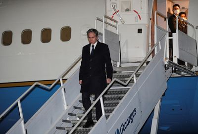 Blinken signals U.S. support for Ukraine with border meeting