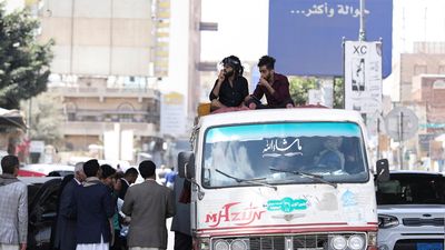 Scramble for transport as Yemen fuel shortage worsens