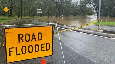 Federal government did not fund 'priority' request for Queensland flood warning system