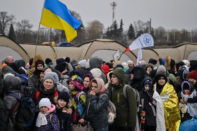 Ireland expecting to take around 100,000 Ukrainian refugees, minister says