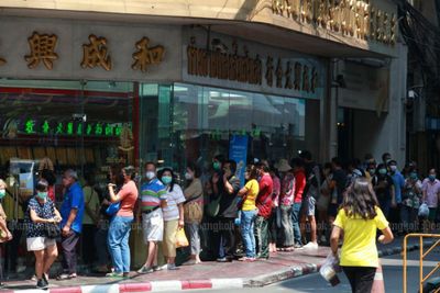 Gold prices 'could reach B33,000' due to war, weakened baht