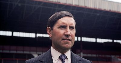 Former Man Utd boss and Irish football legend Frank O'Farrell dies aged 94