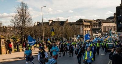 Town welcomes thousands of Indy supporters to first revolutionary march of the year