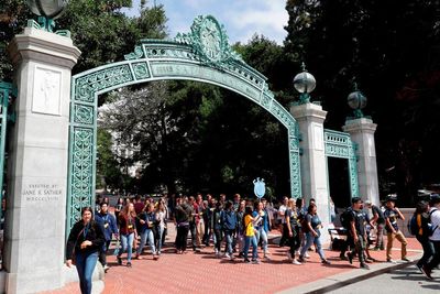 UC Berkeley declines group's offer to admit 1K more students