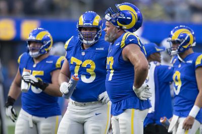 Look: Andrew Whitworth staying in shape, working out with Rams O-linemen