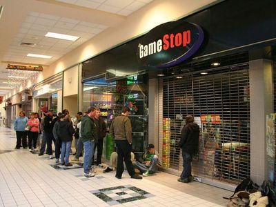 GameStop's Downward Trend Continues: Will Key Support Zone Hold?