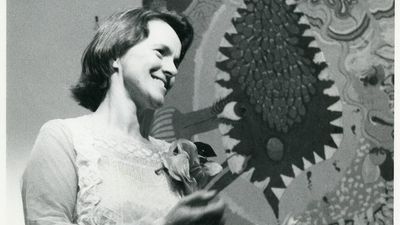 Australian artist Vivienne Binns celebrated as trailblazer of feminist and community art in Melbourne and Sydney exhibitions