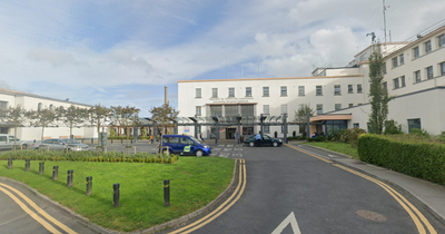 Limerick hospital closes to visitors amid Covid and flu outbreak across seven wards