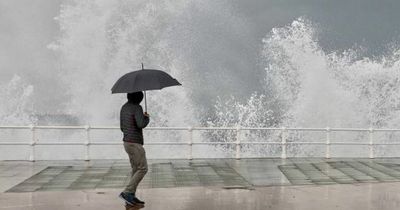 Met Eireann issues weather warning for entire country as rain could turn to snow