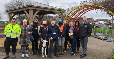 Green fingered Lanarkshire volunteers help out at communal dementia garden