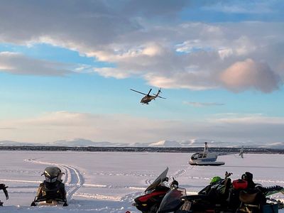 Small plane crashes on frozen Alaska lake, injuring 5 people
