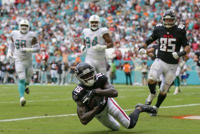 Falcons Twitter reacts to Calvin Ridley’s suspension