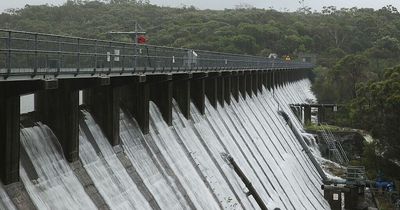 Urgent evacuation ordered for thousands in Sydney as Manly dam begins to spill over