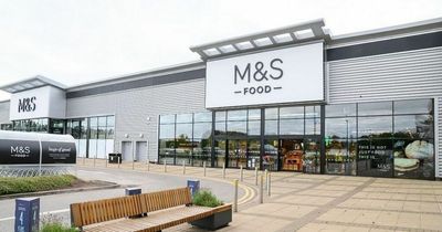 Mum branded 'petty' for refusing to buy colleague a Marks and Spencer meal deal