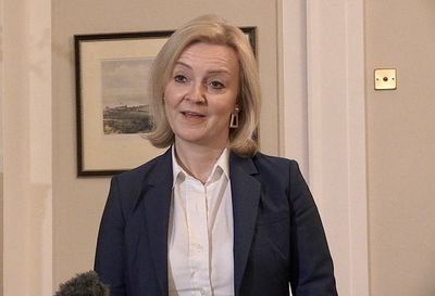 Truss faces demands to give EU an ‘absolute deadline’ over protocol issues