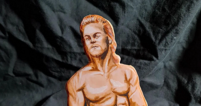 Raunchy Outlander Sam Heughan cookie by Glasgow baker gobbled up in 15 minutes