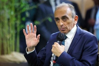 French far-right presidential candidate offers limited welcome to Ukrainians, says Arab refugees still unwelcome