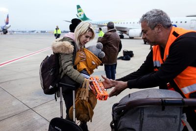 Israel says it is prepared to host up to 25,000 Ukrainians temporarily