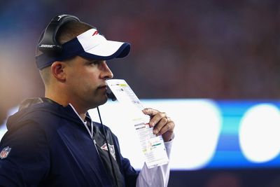 Josh McDaniels hires former Patriots assistant QBs coach