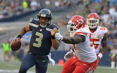 Broncos acquire Russell Wilson in blockbuster trade with Seahawks