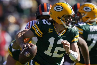 Bears fans react to Aaron Rodgers’ contract extension with Packers