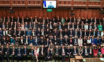 Zelenskiy brings down the house with his speech to the Commons
