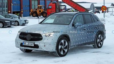2023 Mercedes-Benz GLC Loses Heavy Camo In Latest Spy Photos