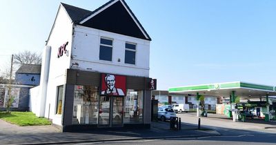 KFC diner called 999 after seeing man with 'screwdriver'