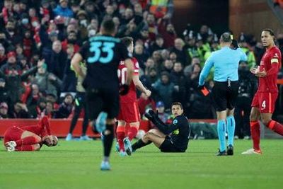 Arsene Wenger accuses Fabinho of ‘cheating’ to get Alexis Sanchez sent off in Champions League clash