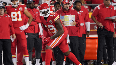 Report: Josh Gordon Re-Signs With Chiefs for 2022 Season