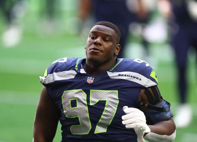 Seahawks DT Poona Ford, CB Tre Brown share same reaction to Bobby Wagner news