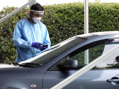 Qld has 13 virus deaths, 4801 new cases