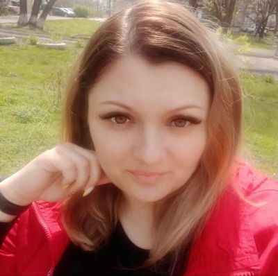 Anxious Ukrainians recall last words with loved ones in besieged Mariupol