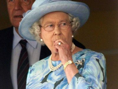 Everything the Queen eats in a day, according to royal chefs