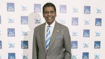 Hope the art of serve and volley remains in tennis, says Vijay Amritraj