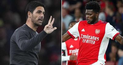 Arsenal urged to sign "top player" to partner Thomas Partey despite recent fall-out