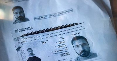 ITV Our House viewers fume after spotting 'detail' in Martin Compston's passport