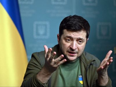 Ukraine: Zelensky says no-fly zone needed to prevent ‘humanitarian catastrophe’