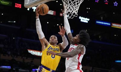 Lakers at Rockets: Prediction, point spread, odds, over/under, betting picks (March 9)