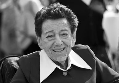 Holocaust survivor Inge Deutschkron dies at 99 in Berlin