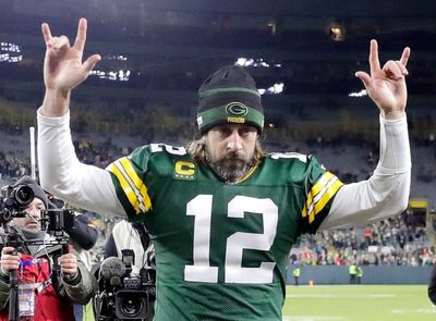 NFL analyst sees bad things for Vikings with Aaron Rodgers extension