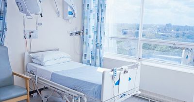 Covid Ireland: Nearly 30,000 cases reported since Monday as hospital pressure mounts