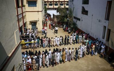 Varanasi official suspended over EVM protocol