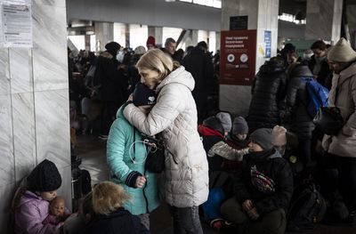 Latest Ukraine updates: Kyiv mayor says half the city has fled