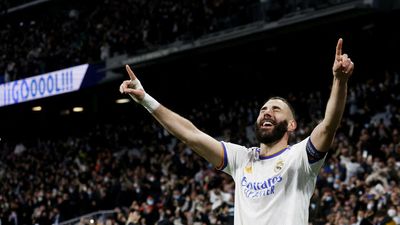 Benzema does the trick as Real Madrid dispatch hapless PSG from Champions League