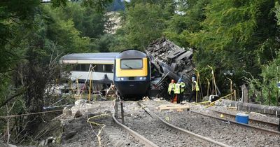 Stonehaven rail crash victims might have survived on a more modern train, report finds