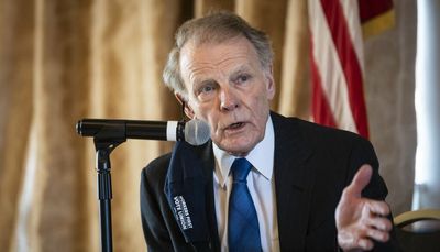 Mike Madigan accused by feds of hitting up Ald. Solis to help Madigan’s son win business